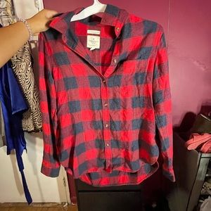 3/$15 AE plaid long sleeve